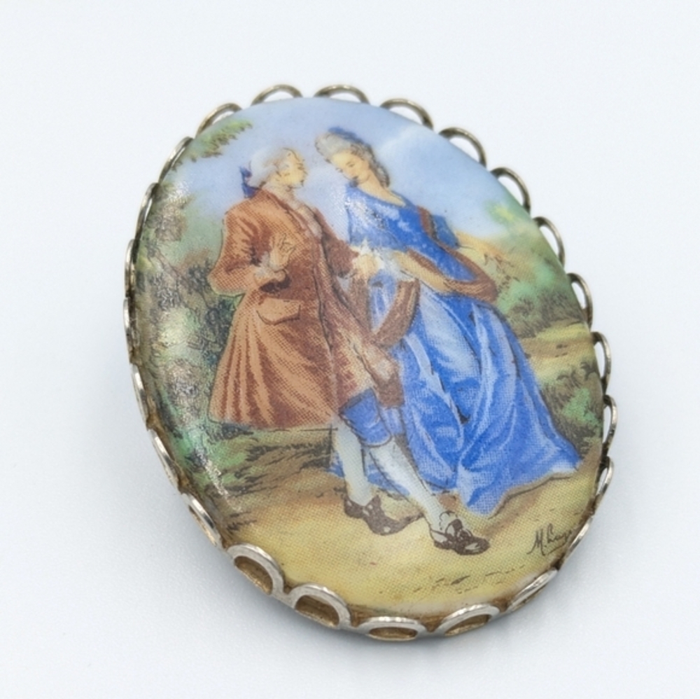 Vintage courting couple porcelain transferware oval brooch pin - Picture 5 of 6